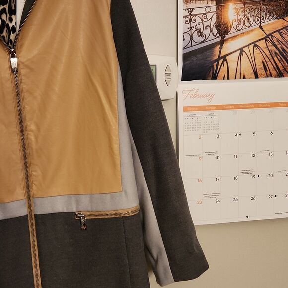 Chico's Black Label Colorblocked Topper Jacket Gray & Tan Size 1 US 8 NWT - Picture 5 of 12